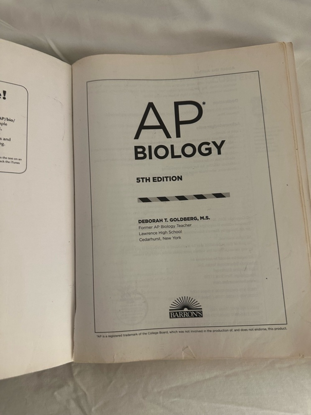 Barron's AP Biology (Green & White Cover) - Picture 4 of 6